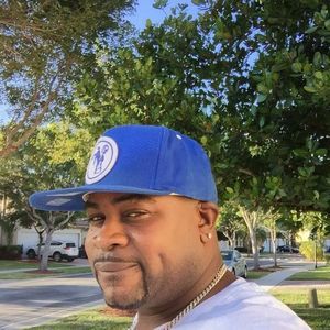 Meet your Posher, Augustine